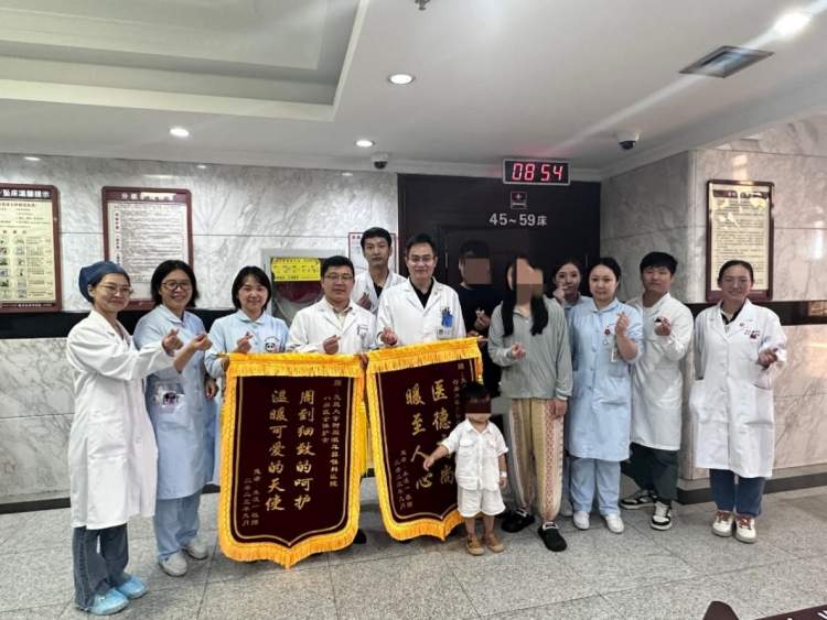 全球第一项双AAV载体的人体试验（first-in-human），开启了耳聋基因治疗新时代